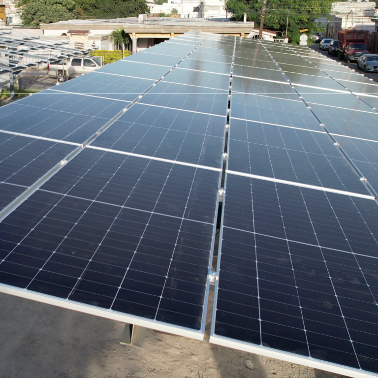 ciclo de vida de un sistema solar industrial